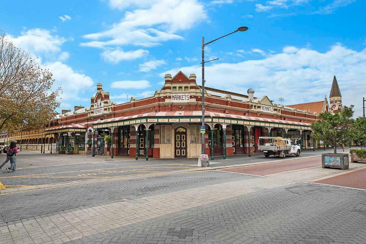 Fremantle Port Mill Bed & Breakfast - Unique Accommodation Екстериор снимка