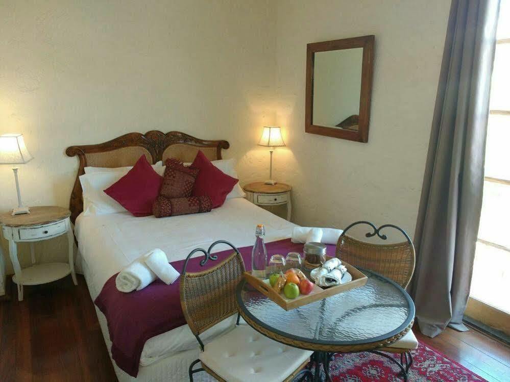 Fremantle Port Mill Bed & Breakfast - Unique Accommodation Екстериор снимка